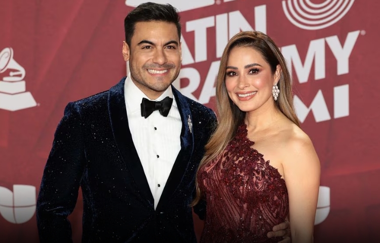 Carlos Rivera responde a rumores de ‘matrimonio lavanda’